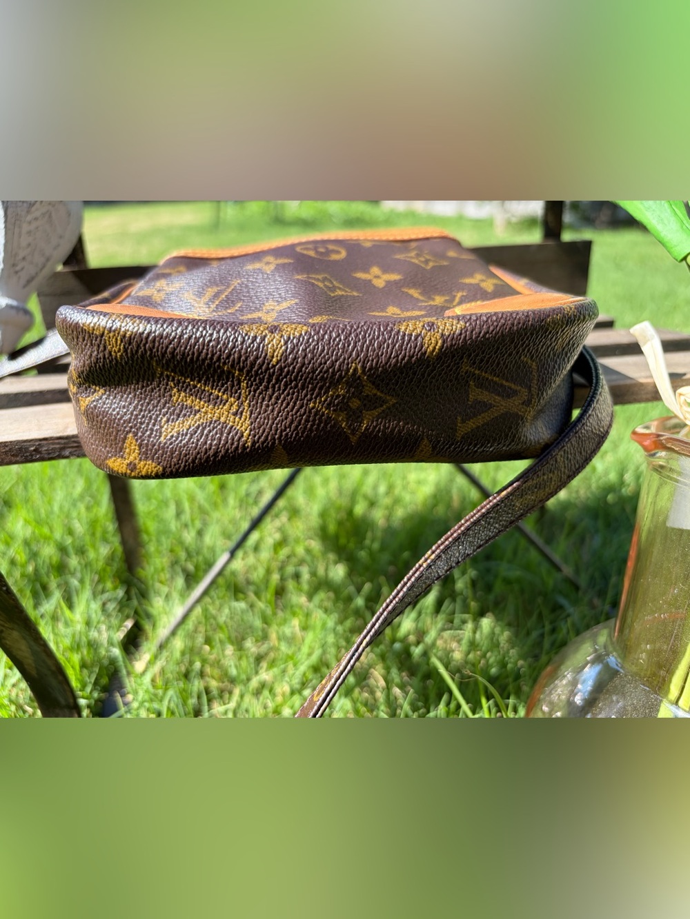 Authentic Louis Vuitton Danube Bag Made in France - Picture 14 of 16